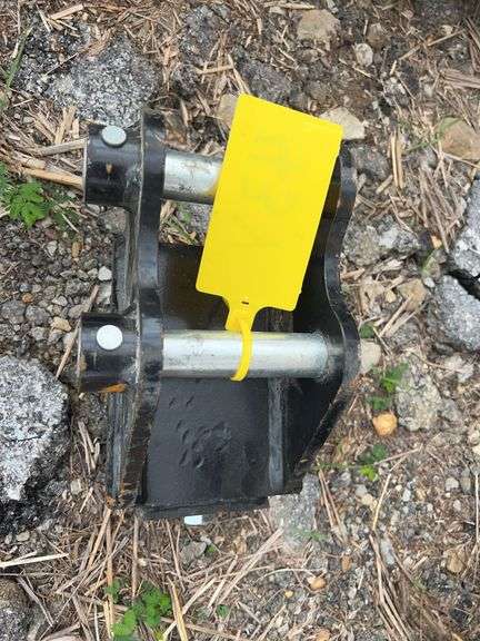 Youert Mini Excavator Quick change - Fit 1 Ton Mini image