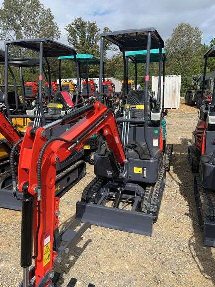 AGT MX15RX Mini Excavator - RATO 13.5HP 8.6KW Gas w/ Pilot System & EPA image