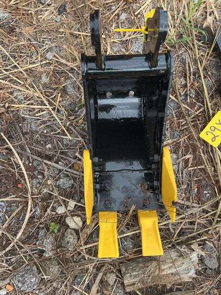Youert Mini Excavator bucket image