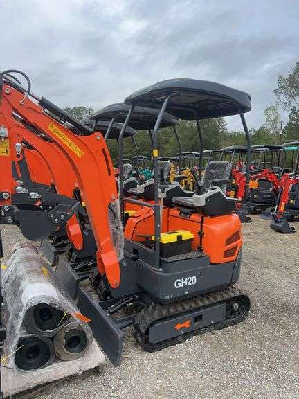 ABOSS GH 20 - 15kw Mini Excavator image