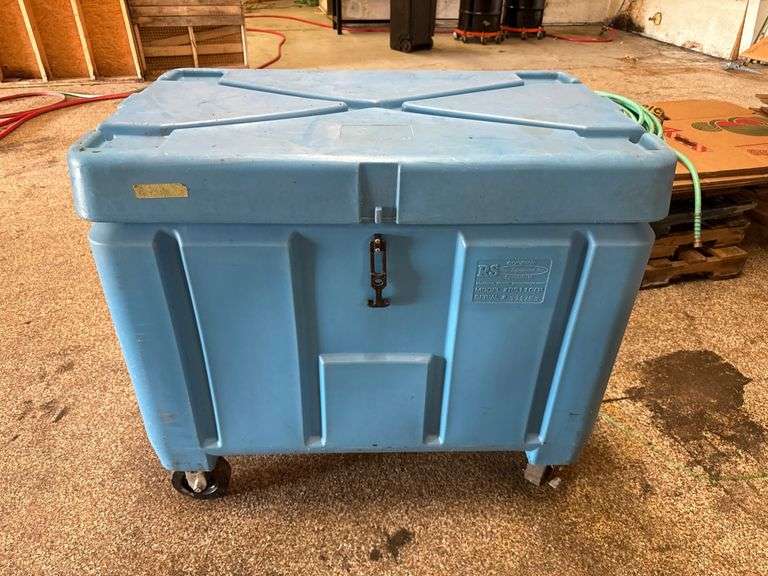 RS Cryo Equipment Model RS11CFP Insulated Storage Box image
