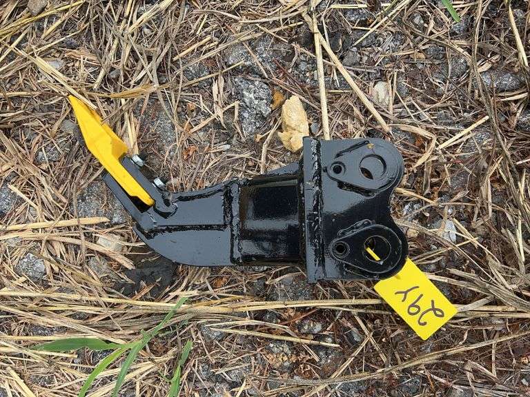 Youert Mini Excavator Scarifier image