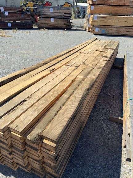 (112) 2in x 4in x 16ft Construction Lumber image