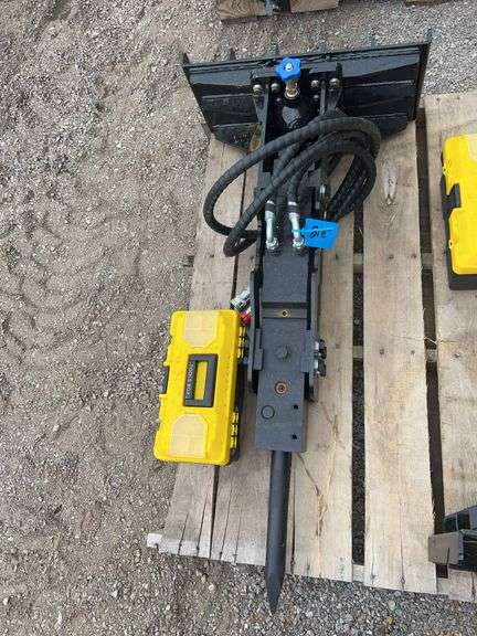 Future FT-P45 Mini Skid Steer Breaker - 56" Length, 500-1000BMP, 1.8" Drill Rod image