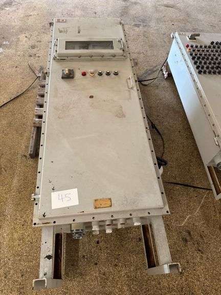 Steele Enclosed Control Panel for Hemp Extraction, Heavy Steel Construction image