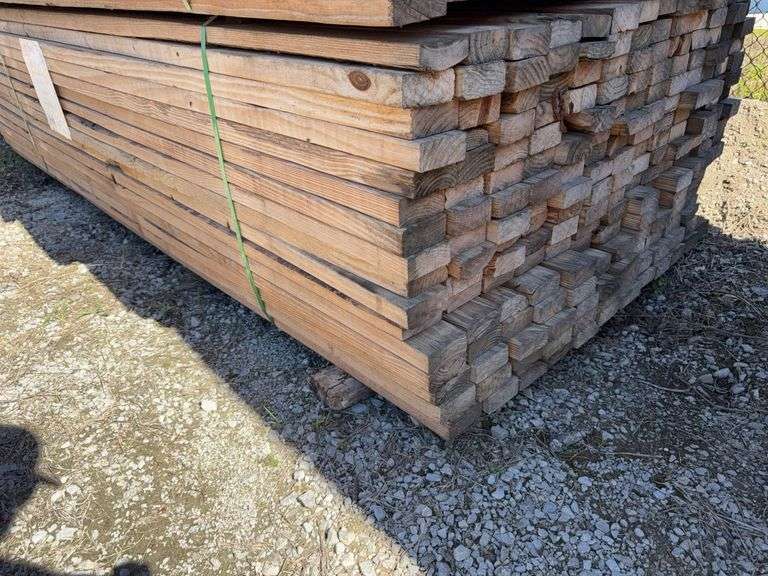 (208) 2” x 4” x 8ft Pine Construction Lumber image