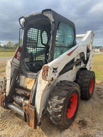 2023 Bobcat S740 Compact Skid Steer Loader