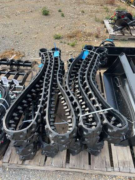 Future Mini Excavator Rubber Track - Fits 1-3 Ton Excavator image