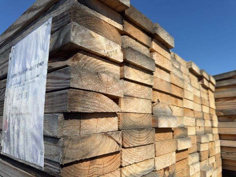 (128) 2” x 6” x 12’ Pine Construction Lumber image