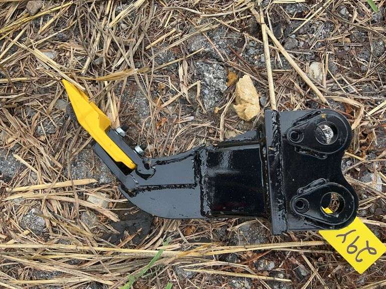 Youert Mini Excavator Scarifier image