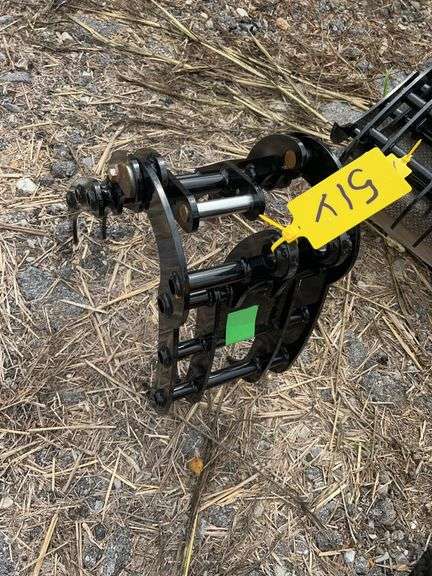 Youert Mini Excavator Wood grabber image