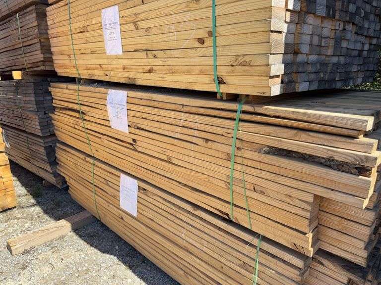 (208) 2” x 4” x 9ft Pine Construction Lumber image