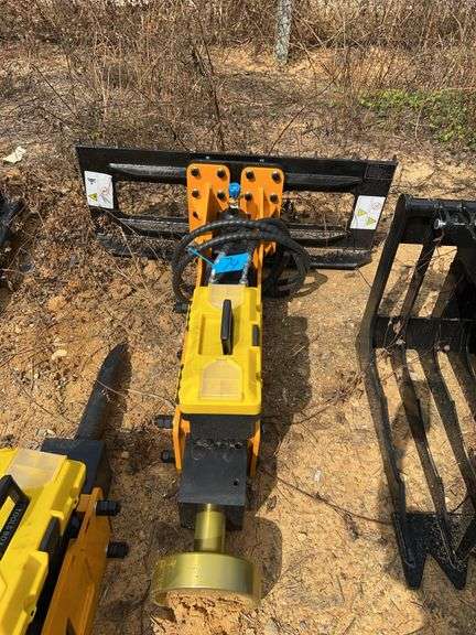 Future FT-D680 Skid Steer Post Driver - Heavy Duty Hydraulic image