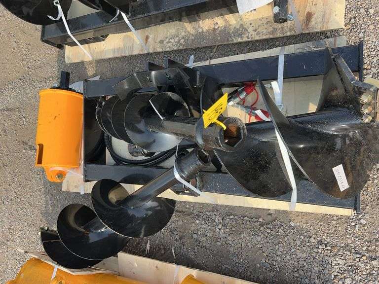 FUTURE FT-AG70 Skid Steer Auger with 12" & 16" Bits image
