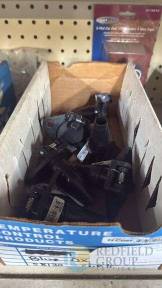 Curt 58130 Trailer Wiring Adapter, 4-Pin to 5-Pin, Made in Taiwan image