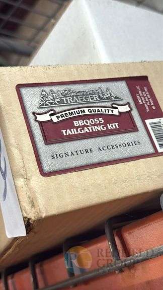 Traeger BBQ055 Tailgating Kit, Premium Quality, Signature Accessories image