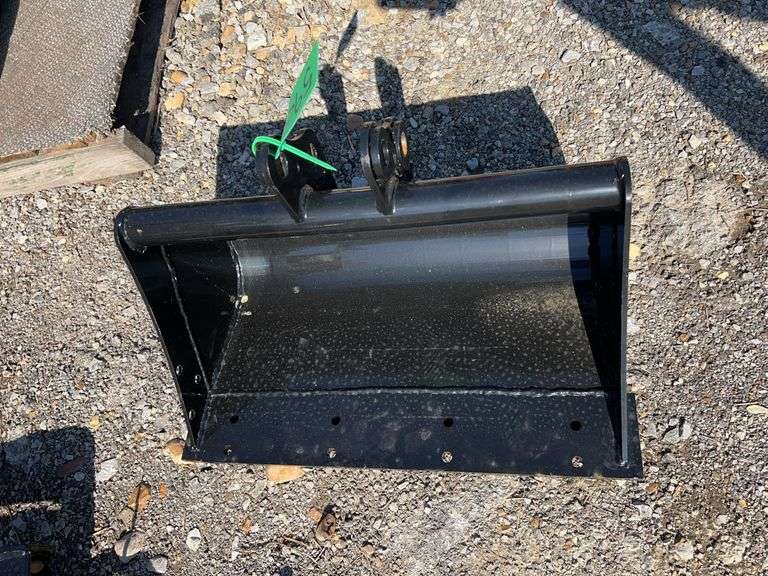 2025 YOUERT U12-60 Mud Bucket image