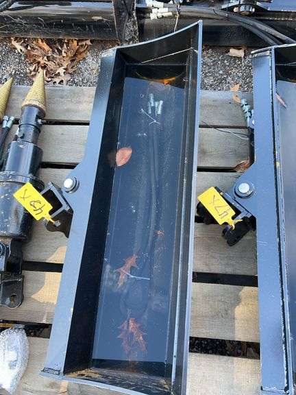 MIVA 40 in Excavator Attachment Set image