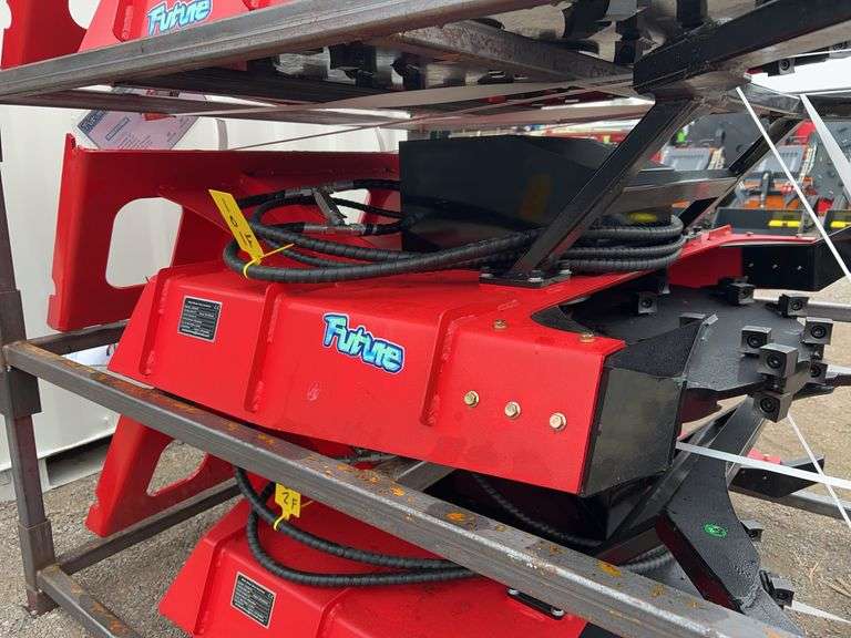 FUTURE FT-XDM43 43" Skid Steer Disc Mulcher - 54 Blades image