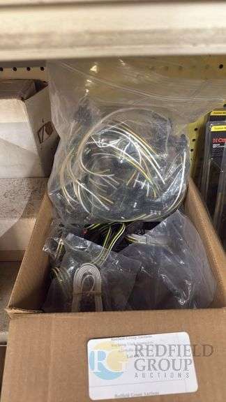 Multi-Pin Wiring Harness, Automotive/Industrial, Plastic Insulation image