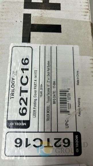 LEER Trilogy 2T Folding Truck Bed Cover for Toyota Tacoma, 6' 1" Bed, MPN 62TC16 image