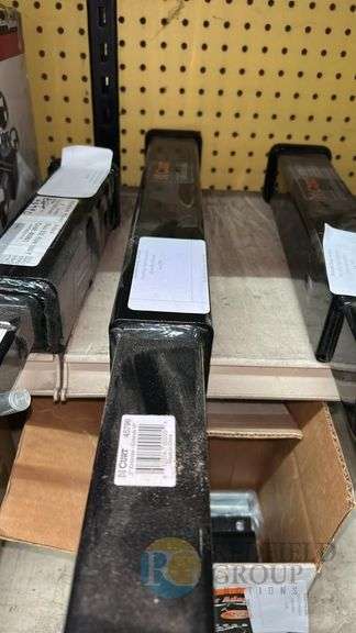 CURT 45796 Hitch Extension, 8 Inch, 2 Inch Receiver, 3,500 lbs Capacity image