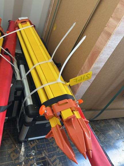 FUTURE Rotary Laser Level Kit - Self-Leveling w/ Tripod image