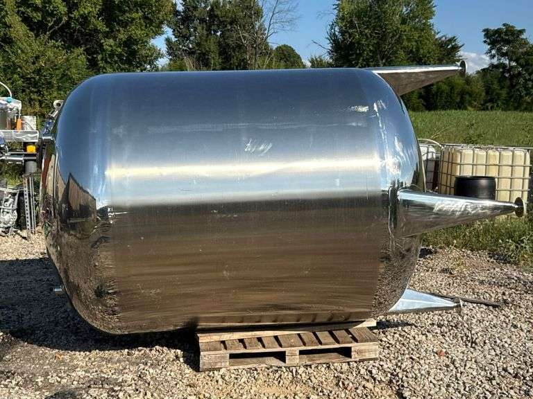 5000L Stainless Steel Liquid Storage Tank image