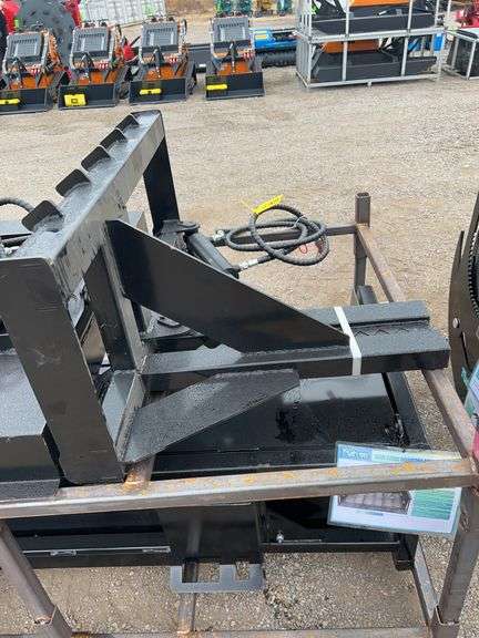 FUTURE FT-TP25 Skid Steer Tree Puller - 40-100" Width image