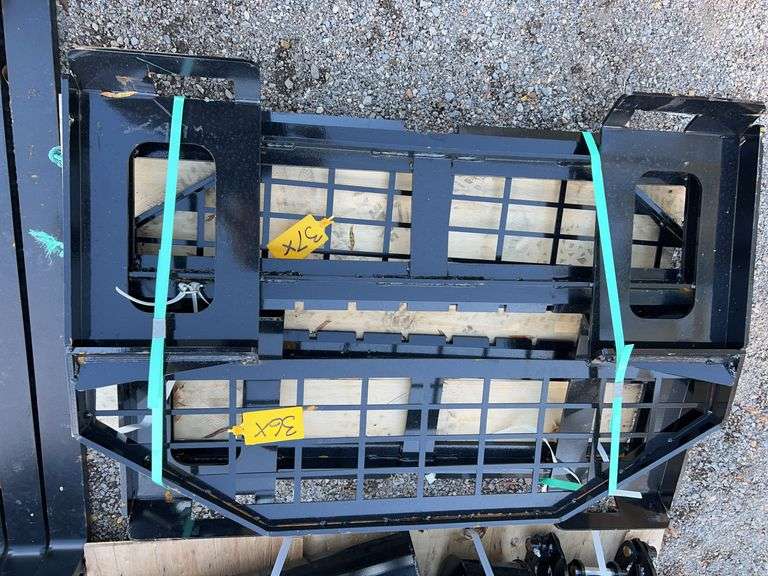 GIYI GY-DHC Skid Steer Forks image