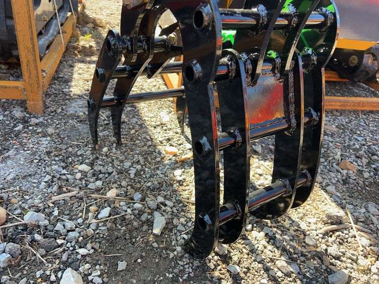 2025 YOUERT U12 Wood Grabber image