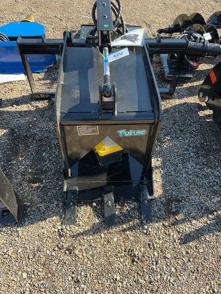 FUTURE FT-SGB20 Skid Steer Stump Grapple - 20in Bucket, 48in Opening image