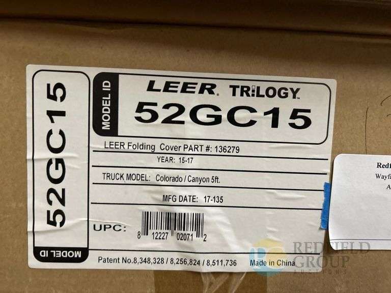 Leer Trilogy 52GC15 Folding Truck Bed Cover, Fits Colorado/Canyon 5ft, 2015-2017 image