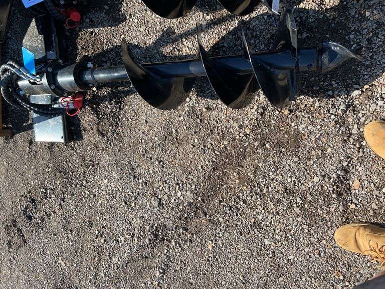 FUTURE Mini Skid Steer Auger Drive - 12in Bit Included image