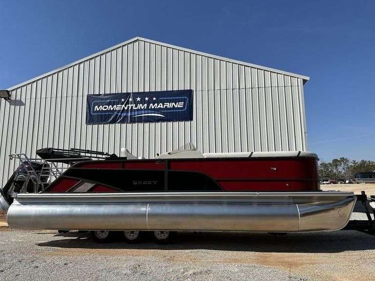 2024 CREST Classic Platinum 240 SLSC w/Mercury 200 PRO XS image