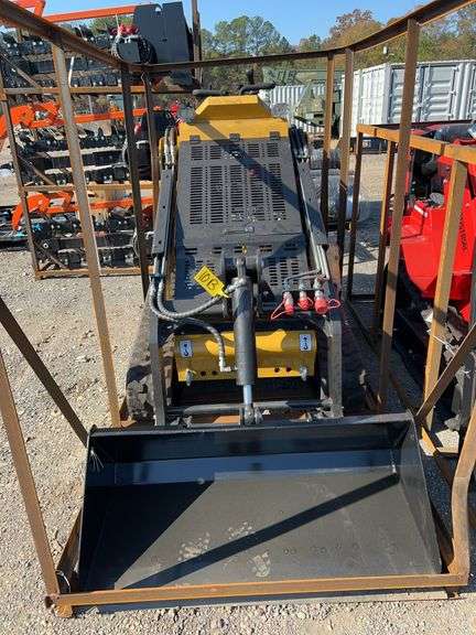 2025 CFG KKTA27 - Diesel Skid Steer Loader w/ Kubota 25HP Engine & EPA Cert image