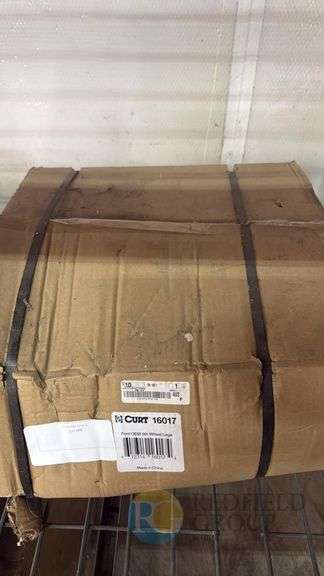 Curt 16017 Ford OEM 5th Wheel Legs, Made in China image