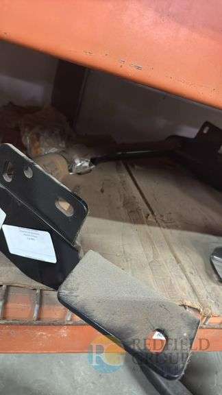 CURT Trailer Hitch Model 13650, 2" Receiver, 3,500 lbs Capacity image