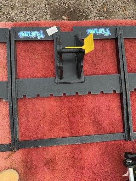 FUTURE Mini Excavator Forks - Fits 1-3 Ton, 1" Pin image