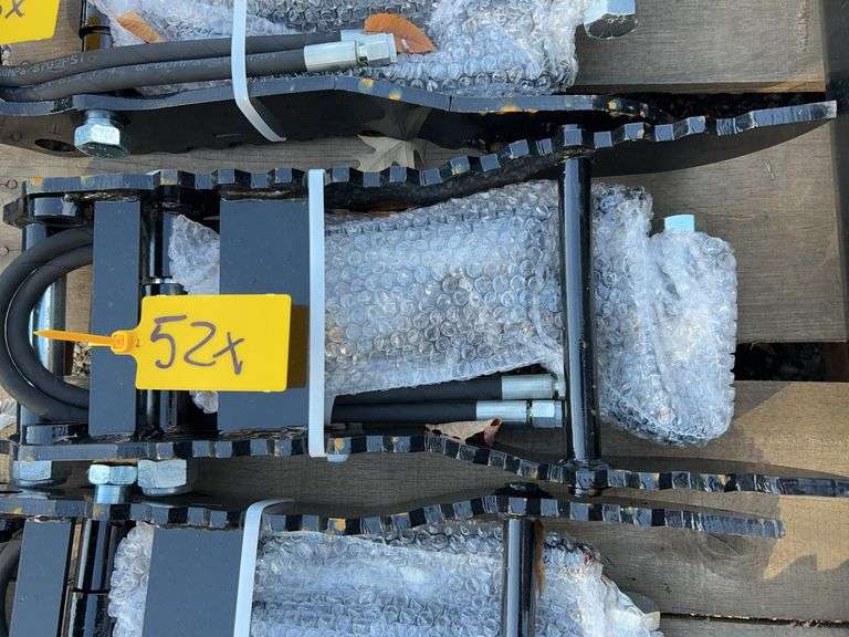 MIVA Hydraulic Thumb Attachment - Fits 1-2 Ton Excavator image