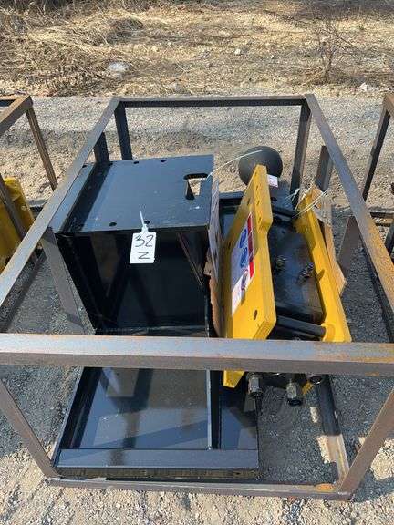 2025 AGT PD680-PZ - Heavy Duty Skid Steer Hydraulic Breaker - Top Type image