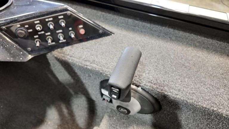 2023 LOWE STINGER 198 w/Mercury 150 PRO XS image