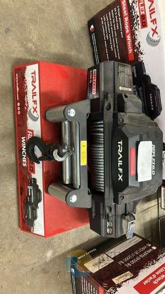 TRAILFX RETRIEVER 120 Electric Winch, 12,000 lbs, Synthetic Rope image