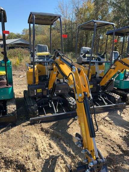 2025 CFG MX20R Mini Excavator - 23HP image