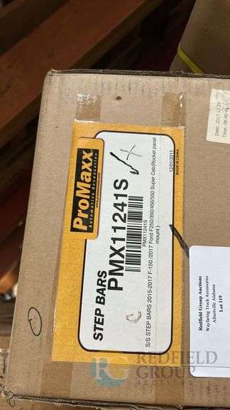 ProMaxx PMX1124IS Step Bars for 2005-2017 Ford F250/350/450/550 image