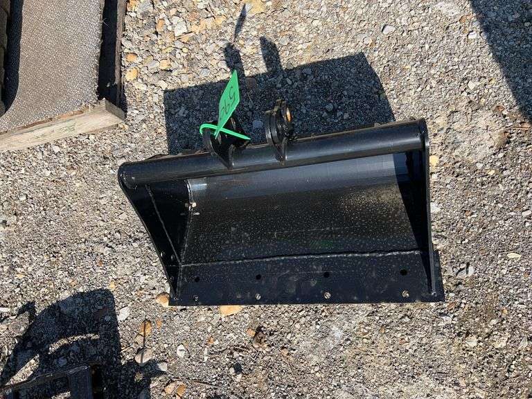 2025 YOUERT U12-60 Mud Bucket image