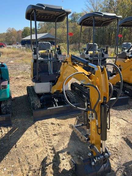 2025 CFG XZ20R Mini Excavator - 23HP image