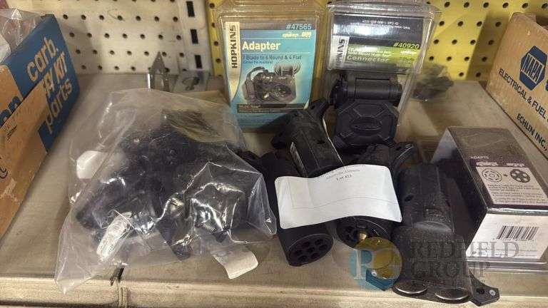 Hopkins Trailer Adapter and Connector, Models #47565 #40920, GM Chevy Compatible image