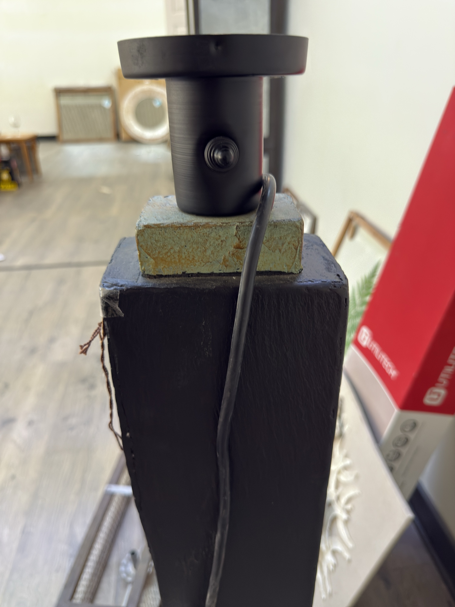 Lot image 2