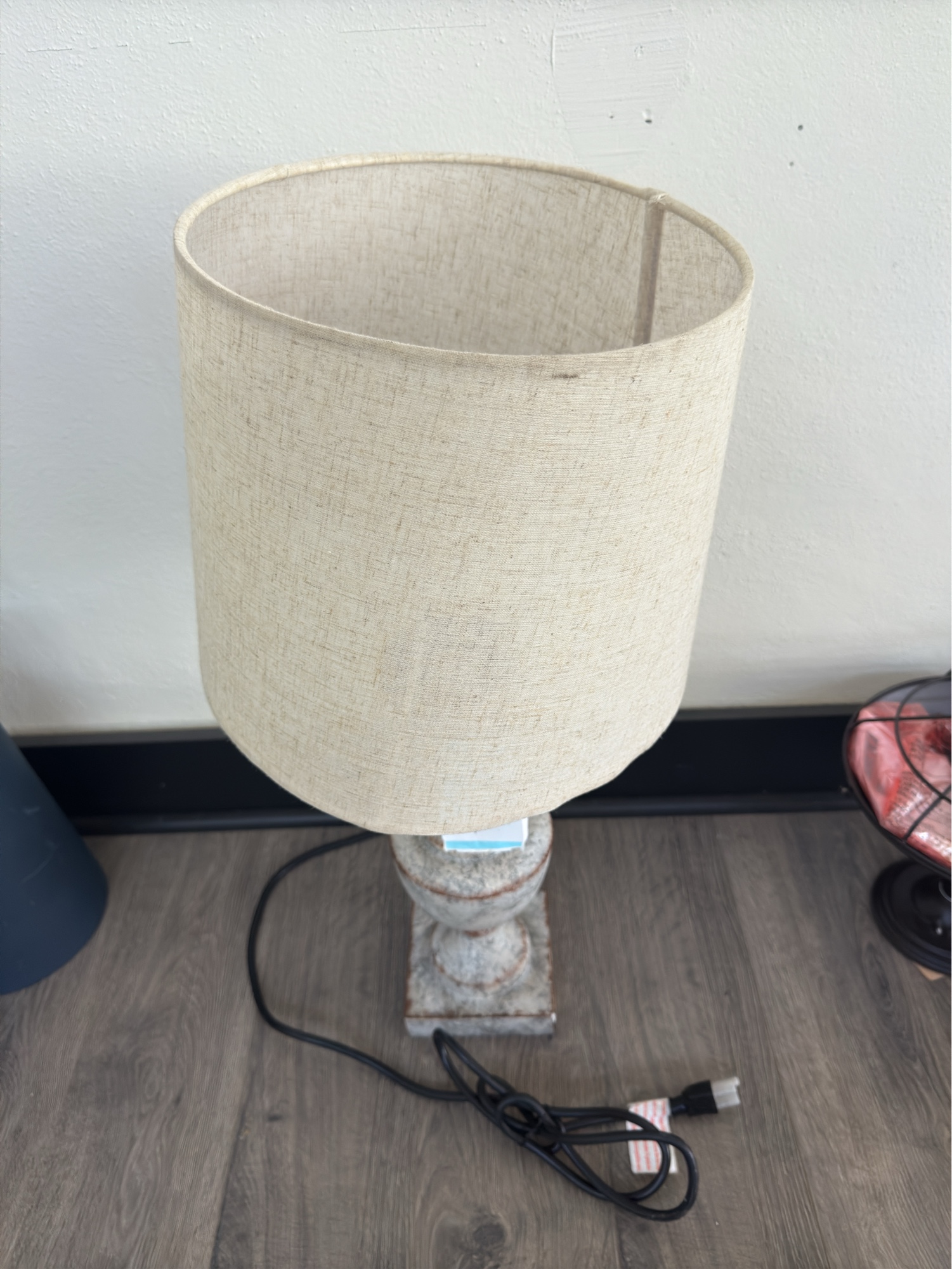 Lot image 4